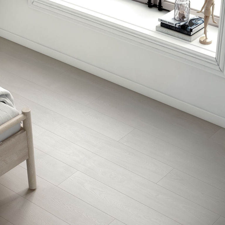 Silver White Oak Flooring Pack 3